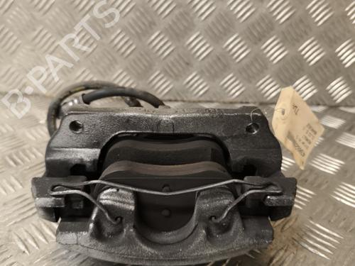 Used Left front brake caliper Left front brake caliper RENAULT CLIO V (B7_) [2019-2026] 21748992 21748992