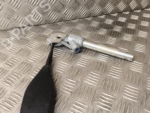 Used Seat buckle RENAULT KANGOO / GRAND KANGOO II (KW0/1_) 1.2 TCe 115 (KW02, KW14) (115 hp) 24148166