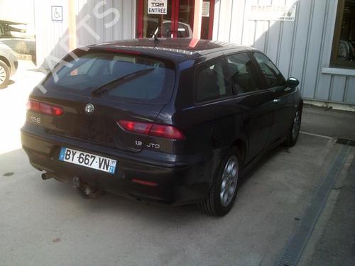 Right front fog light ALFA ROMEO 156 Sportwagon (932_) 1.9 JTD (932B2B, 932B2C) | BP21744019C31 