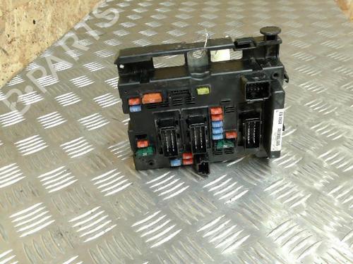 Fuse box PEUGEOT 307 (3A/C) 1.6 HDi 110 | BP21749655E1 