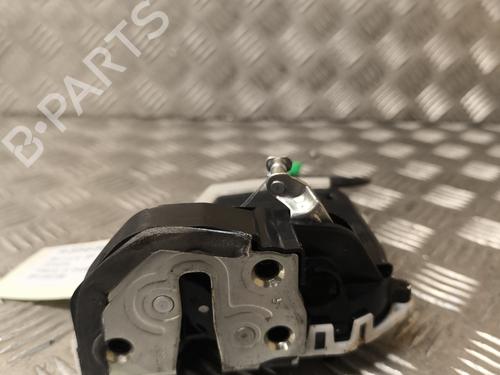 Used Rear right lock TOYOTA YARIS (_P13_) 1.5 Hybrid (NHP130_, NHP130) (101 hp) 21732855