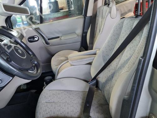 Venstre foran utvendig håndtak RENAULT SCÉNIC II (JM0/1_) 1.6 16V (JM1R) | BP29841108C128 