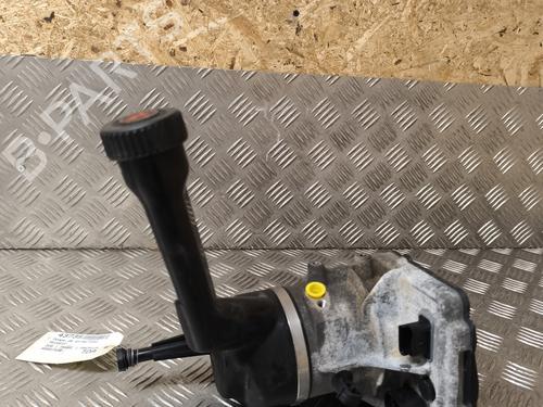 Used Steering pump PEUGEOT 308 I (4A_, 4C_) 1.6 HDi (90 hp) 21741191