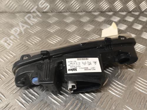 Used Left daytime light Left daytime light CITROËN DS3 (SA_) 1.6 HDi 90 (92 hp) 21733154 21733154