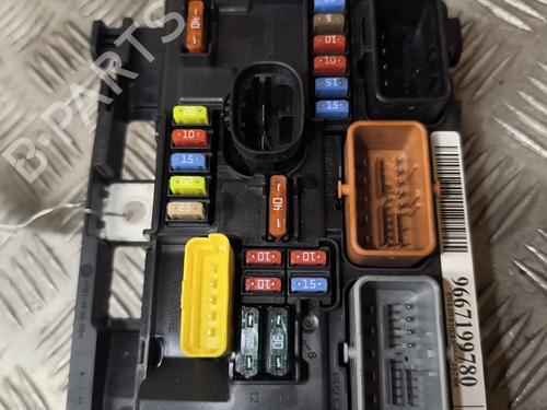 Fuse box CITROËN C3 II (SC_) 1.4 HDi 70 (SC8HZC, SC8HR0, SC8HP4) | BP24508214E1 