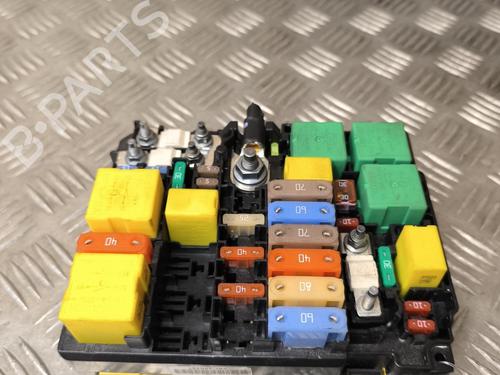 Used Fuse box PEUGEOT 308 II (LB_, LP_, LW_, LH_, L3_) 1.6 HDi 100 (99 hp) 23772952