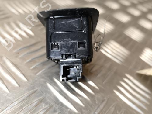 Right front window switch RENAULT CLIO V (B7_) 1.5 Blue dCi 100 (B7AD) | BP31089435I26 