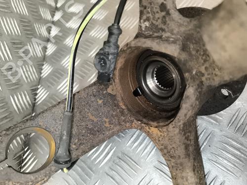 Left front steering knuckle CITROËN C1 (PM_, PN_) 1.0 | BP25977999M25