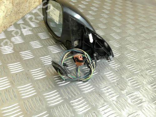 Left mirror PEUGEOT 607 (9D, 9U) 2.7 HDi 24V | BP21749133C26