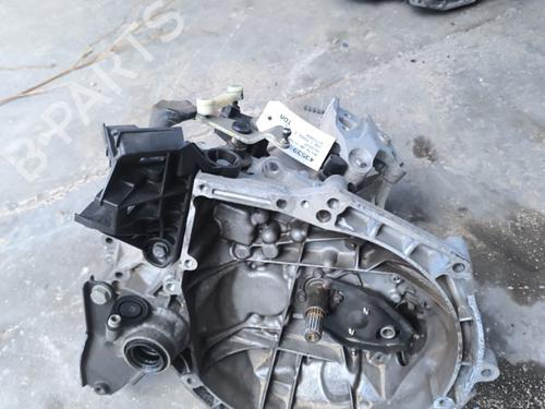 Used Gearbox PEUGEOT 208 I (CA_, CC_) 1.2 VTI 82 (82 hp) 21741472