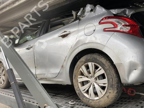 Fuse box PEUGEOT 208 I (CA_, CC_) 1.4 HDi | BP21731710E1