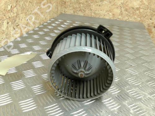 Ventilator motor TOYOTA RAV 4 II (_A2_) 2.0 D 4WD (CLA20_, CLA21_, CLA20R, CLA21R) | BP21745479M62 