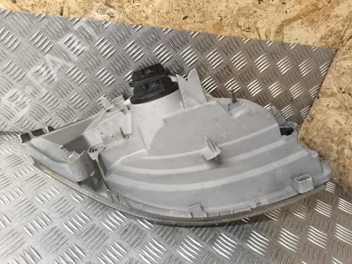 Left headlight RENAULT MASTER II Van (FD) 2.5 dCi (FD02) | BP29411064C28
