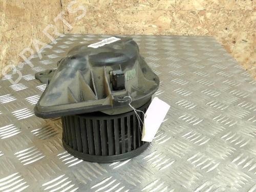 Used Heater blower motor RENAULT TRAFIC II Van (FL) 1.9 dCi 80 (FL0B) (82 hp) 21737386