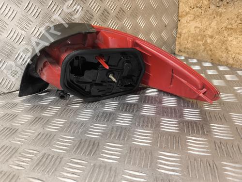 Left taillight PEUGEOT 206 Hatchback (2A/C) 1.6 16V | BP30711182C34