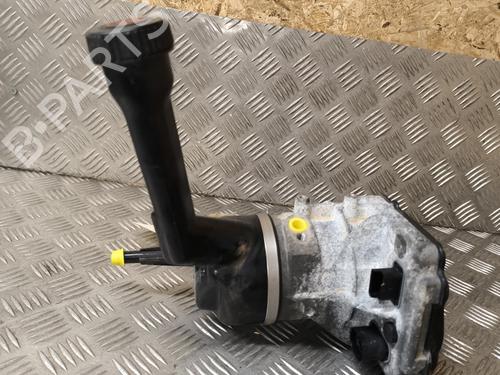 Used Steering pump PEUGEOT 308 I (4A_, 4C_) 1.6 HDi (90 hp) 22301465