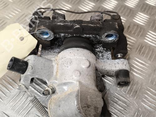 Venstre bremsekaliber bag OPEL SIGNUM Hatchback (Z03) 1.9 CDTI (F48) | BP22764583M107