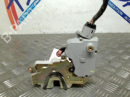 Used Front left lock NISSAN PRIMERA Traveller (WP11) 2.0 16V (131 hp) 21743206
