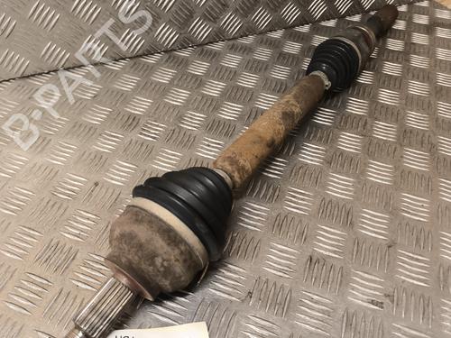 Drivaksel fortil Højre RENAULT LAGUNA II (BG0/1_) 1.8 16V (BG04, BG0B, BG0C, BG0V) (117 hp) 21733588