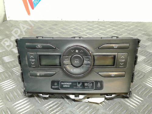 Used Climate control TOYOTA AURIS (_E15_) 1.4 D-4D (NDE150_, NDE150R) (90 hp) 21746420
