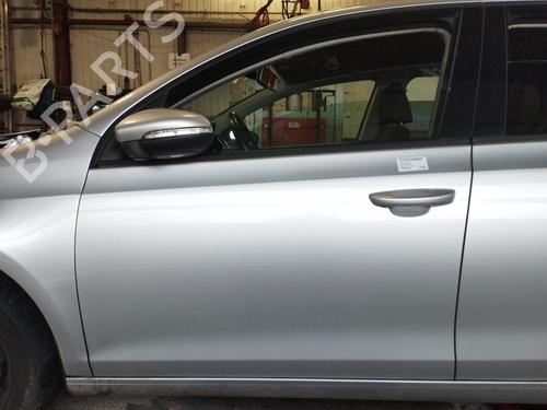Used Left front door VW GOLF VI (5K1) 1.4 TSI (122 hp) 31054106