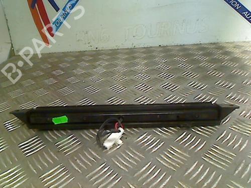 Used Third brake light FIAT SEICENTO / 600 (187_) 1.1 (187AXB, 187AXB1A, 187AXC1A02) (54 hp) 21739305