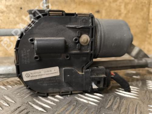 Used Front wiper motor VW GOLF VI Variant (AJ5) 1.6 TDI (105 hp) 21748982