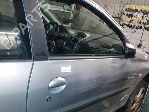Dør høyre foran PEUGEOT 206 Hatchback (2A/C) 1.6 16V | BP30683504C3