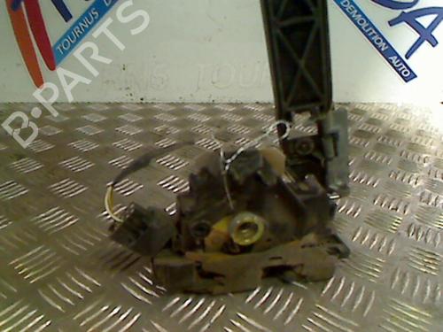 Højre bagtil lås FORD FOCUS I (DAW, DBW) 1.8 TDCi (100 hp) 21739785