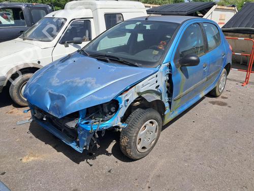 Left headlight PEUGEOT 206 Hatchback (2A/C) 1.1 i | BP25726936C28 