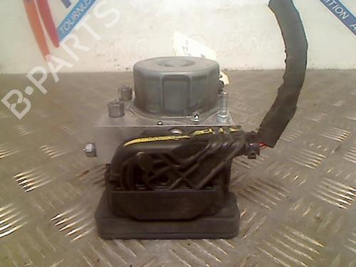 Used ABS pump DACIA SANDERO II TCe 90 (B8M1, B8MA, B8AC) (90 hp) 21735716