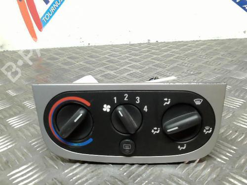 Commande Chauffage OPEL CORSA C (X01) 1.0 (F08, F68) (60 hp) 21731331