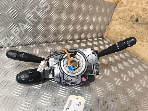 Used Steering column stalk PEUGEOT 208 I (CA_, CC_) 1.2 VTI 82 (82 hp) 25716880