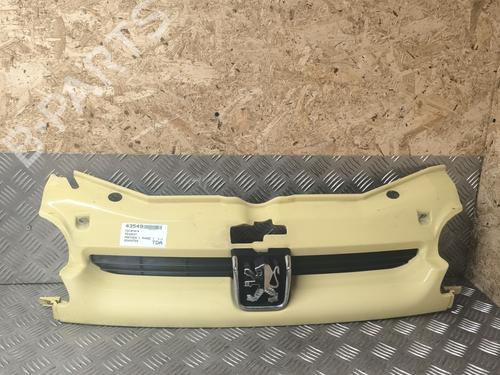 Used Grille PEUGEOT PARTNER Box Body/MPV (5_, G_) 1.1 (60 hp) 21748130
