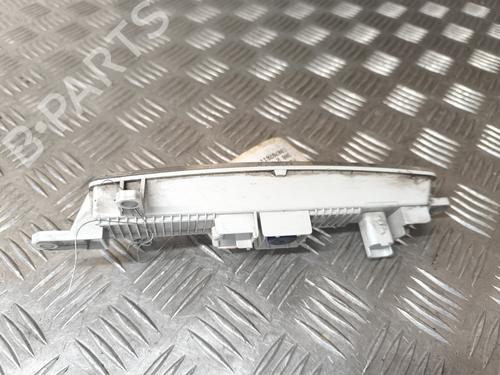 Left daytime light PEUGEOT 308 II (LB_, LP_, LW_, LH_, L3_) 1.6 HDi / BlueHDi 115 | BP23771664C104