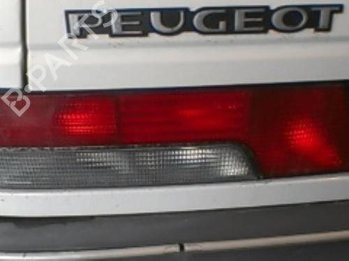 Used Left taillight PEUGEOT 405 I (15B) 1.9 (122 hp) 21752499