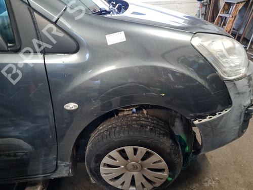 Used Right front fenders CITROËN BERLINGO Box Body/MPV (B9) 1.6 BlueHDi 100 (99 hp) 29897084