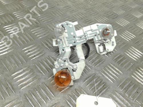 Used Lamp holder FORD FIESTA VI (CB1, CCN) 1.4 TDCi (68 hp) 21738102