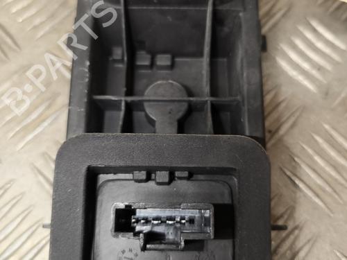 Used Lamp holder Lamp holder DACIA DUSTER (HS_) 1.5 dCi (109 hp) 25475837 25475837