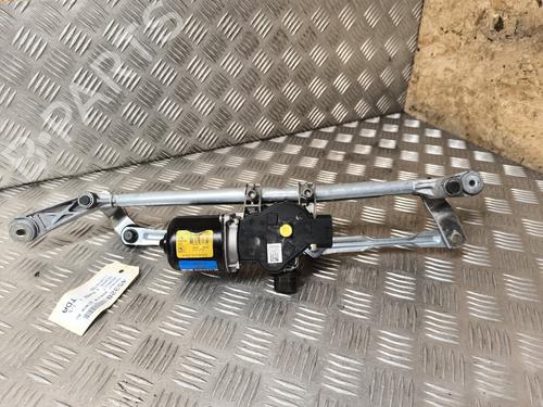 Used Front wiper motor Front wiper motor RENAULT MEGANE IV Hatchback (B9A/M/N_) 1.5 dCi 110 (B9A3) (110 hp) 28818931 28818931