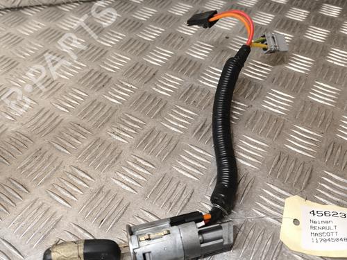 Used Ignition barrel RENAULT TRUCKS MASCOTT Platform/Chassis 120.65 (A00500007) (115 hp) 30648846