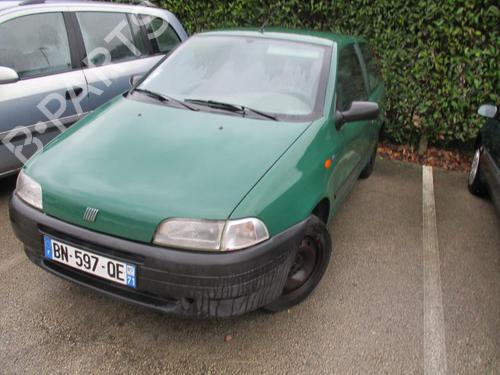 Right front indicator FIAT PUNTO (176_) 60 1.2 (176AP, 176AR, 176AQ, 176BB) | BP21752682C33 