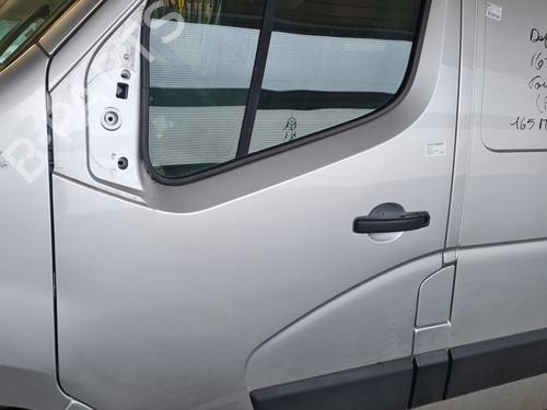 Used Left front door RENAULT MASTER III Van (FV) 2.3 dCi 100 FWD (FV0A, FV0B, FV0G, FV0K, FV0H) (101 hp) 31068764