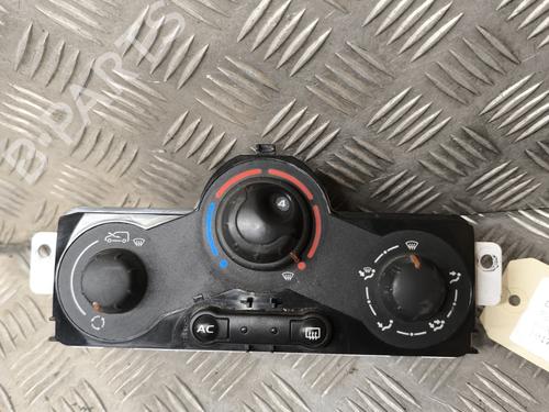 Used Climate control RENAULT KANGOO Express (FW0/1_) 1.5 dCi 110 (FW0C, FW0H) (109 hp) 25277451