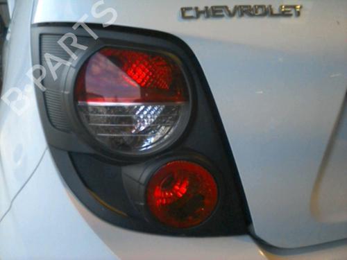 Used Left taillight CHEVROLET AVEO Hatchback (T300) 1.3 D (75 hp) 21736437