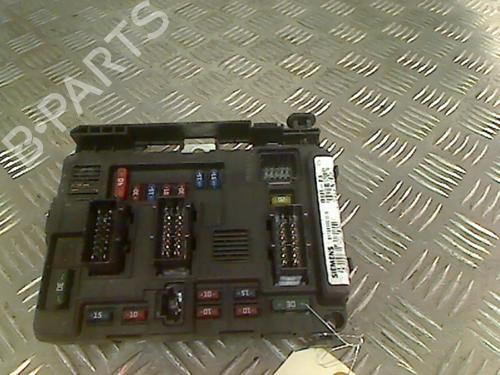 Used Fuse box CITROËN C5 I (DC_) 2.0 HDi (DCRHYB) (90 hp) 30596776