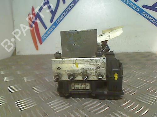 Used ABS pump NISSAN ALMERA TINO (V10) 1.8 (116 hp) 21731375