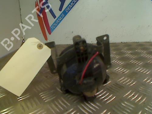 Used Left front fog light HYUNDAI TUCSON (JM) 2.0 CRDi (113 hp) 21747151