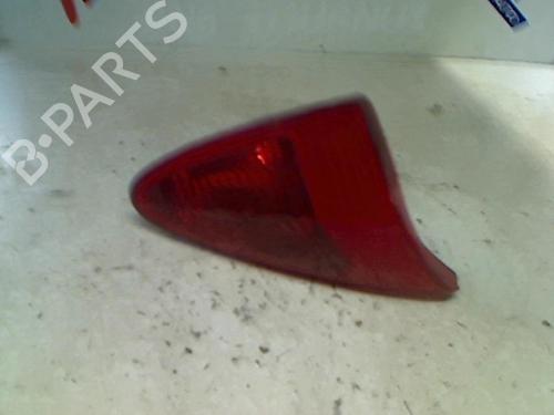 Venstre baklys, luke ALFA ROMEO 147 (937_) 1.9 JTD (937.AXD1A, 937.BXD1A, 937.AXV1A, 937.BXB1A,... (115 hp) 21752938