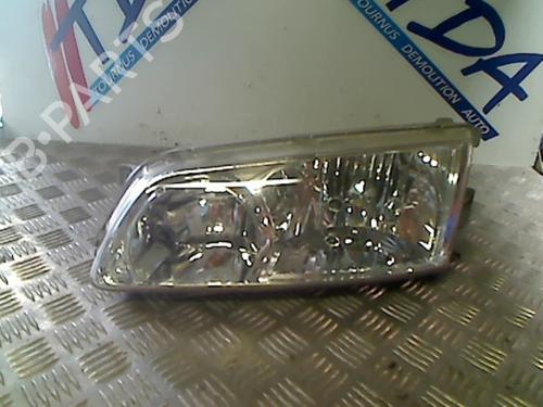 Used Left headlight HYUNDAI H-1 Van (A1) 2.5 TD (80 hp) 21751586